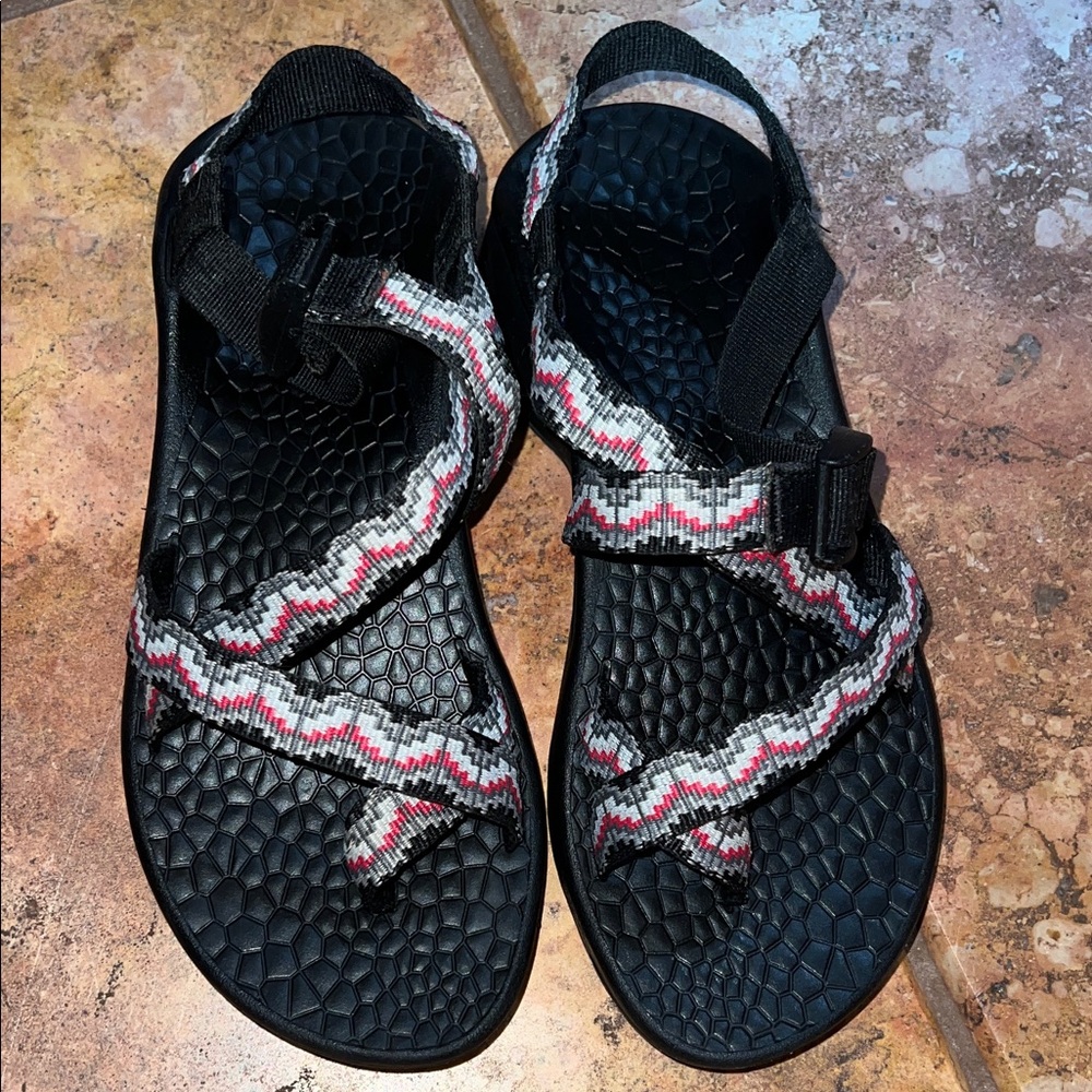 Chaco women’s 8 EUC